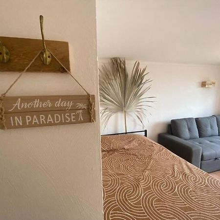 Appartement Sainte-Anne ภายนอก รูปภาพ