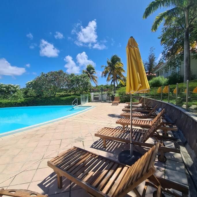 Appartement Sainte-Anne ภายนอก รูปภาพ